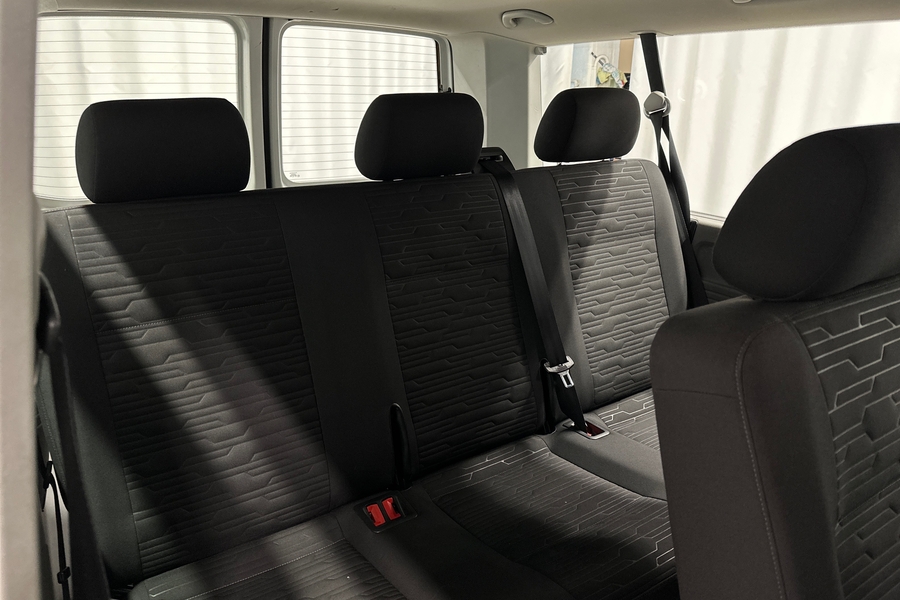 Volkswagen Caravelle vaihtoauto