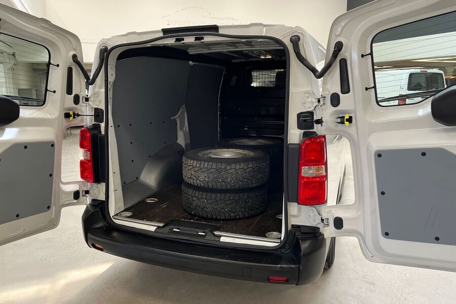 Toyota Proace vaihtoauto