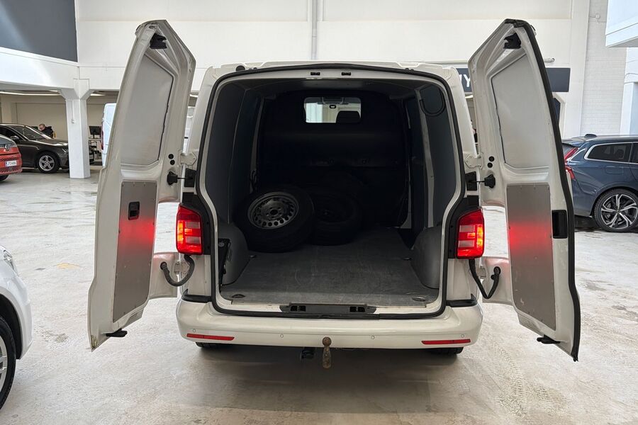 Volkswagen Transporter vaihtoauto