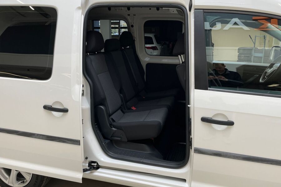 Volkswagen Caddy Maxi vaihtoauto