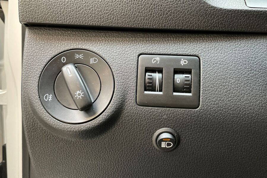 Volkswagen Caddy Maxi vaihtoauto