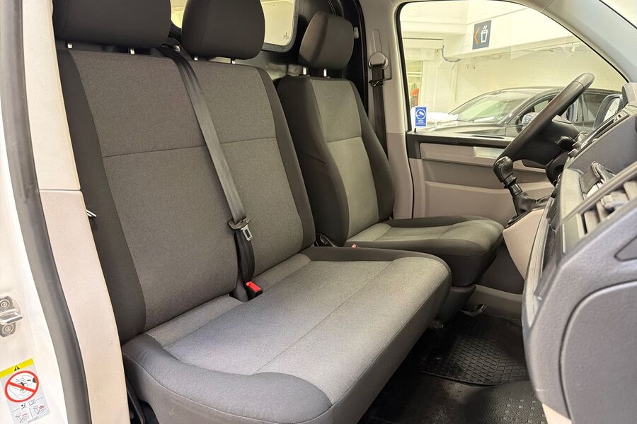 Volkswagen Transporter vaihtoauto