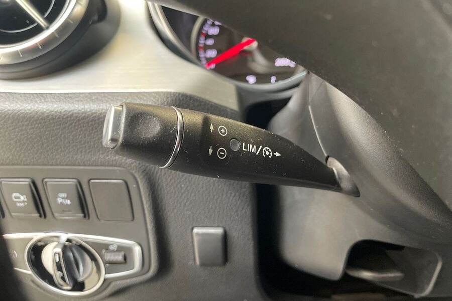 Mercedes-Benz X vaihtoauto