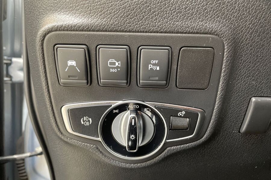 Mercedes-Benz X vaihtoauto