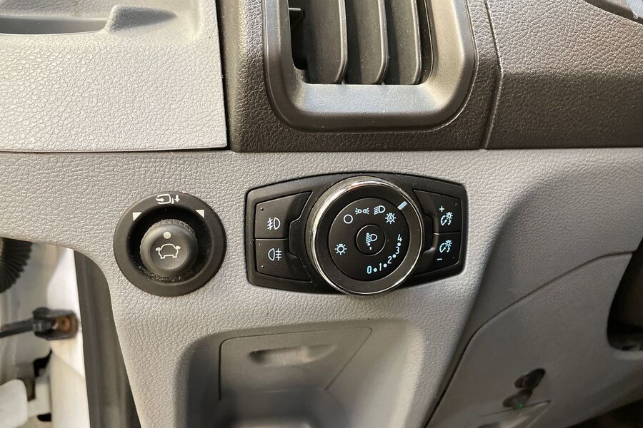 Ford Transit vaihtoauto