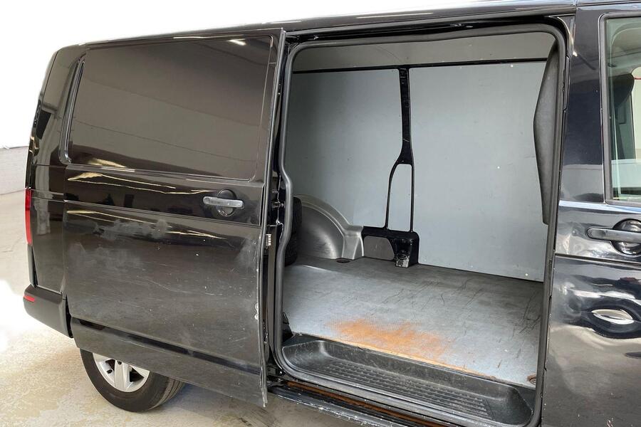 Volkswagen Transporter vaihtoauto