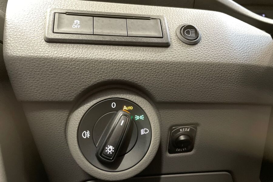 Volkswagen Caravelle vaihtoauto