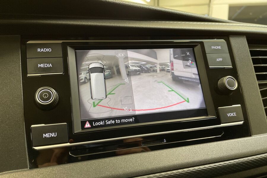 Volkswagen Caravelle vaihtoauto