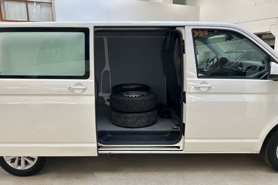 Volkswagen Transporter vaihtoauto