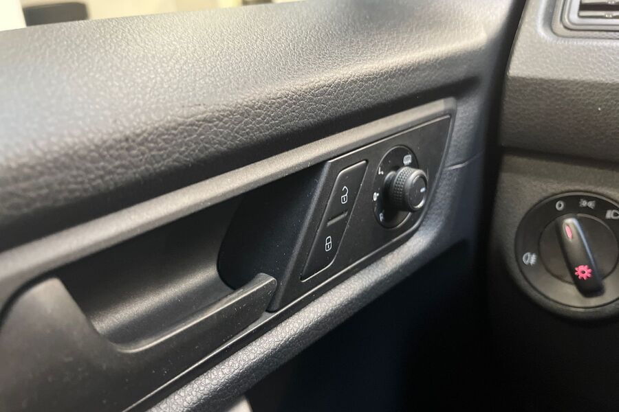 Volkswagen Caddy Maxi vaihtoauto