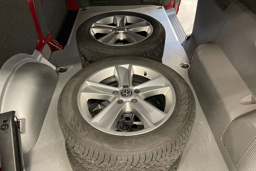 Volkswagen Transporter vaihtoauto