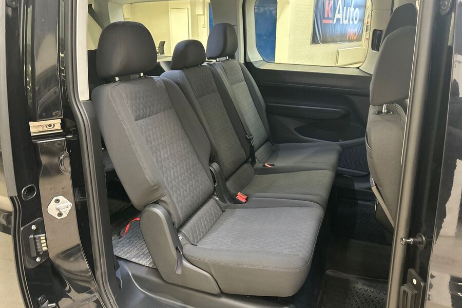 Volkswagen Caddy Maxi vaihtoauto