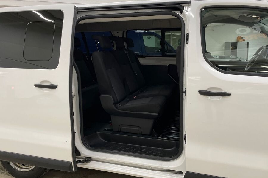 Toyota Proace Verso vaihtoauto