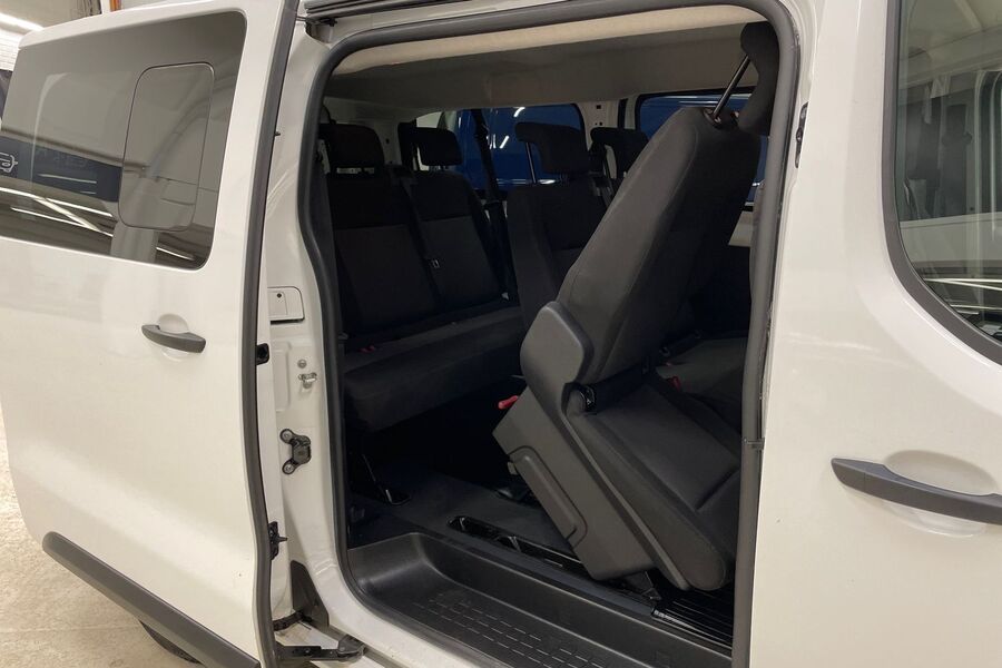 Toyota Proace Verso vaihtoauto