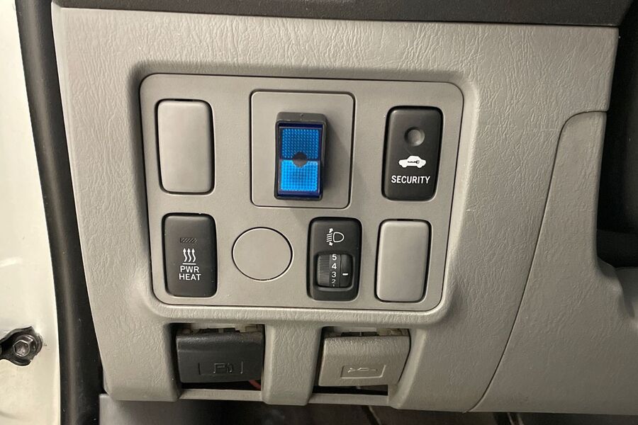 Toyota Hilux vaihtoauto