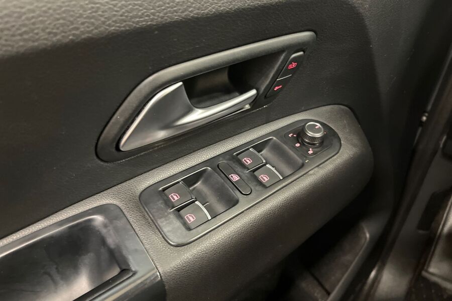 Volkswagen Amarok vaihtoauto