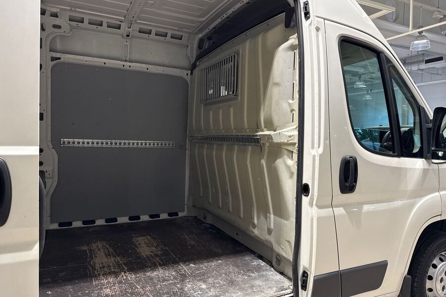 Peugeot Boxer vaihtoauto