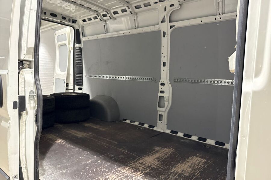 Peugeot Boxer vaihtoauto