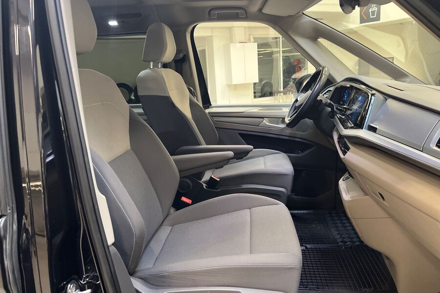 Volkswagen Multivan vaihtoauto