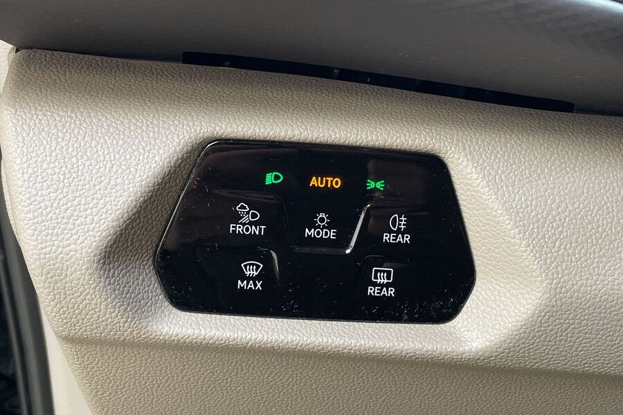 Volkswagen Multivan vaihtoauto