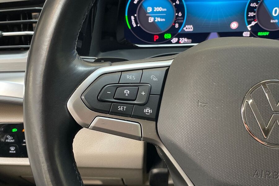 Volkswagen Multivan vaihtoauto