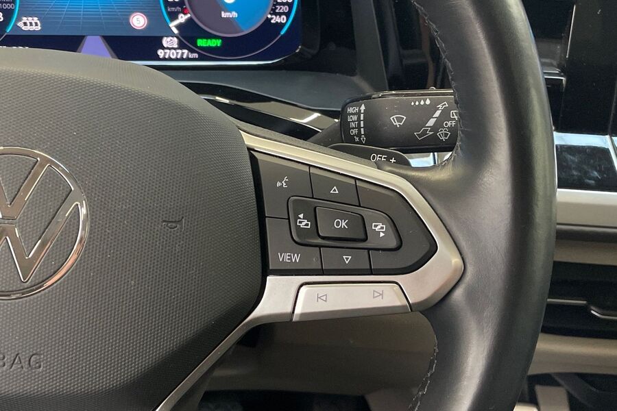 Volkswagen Multivan vaihtoauto