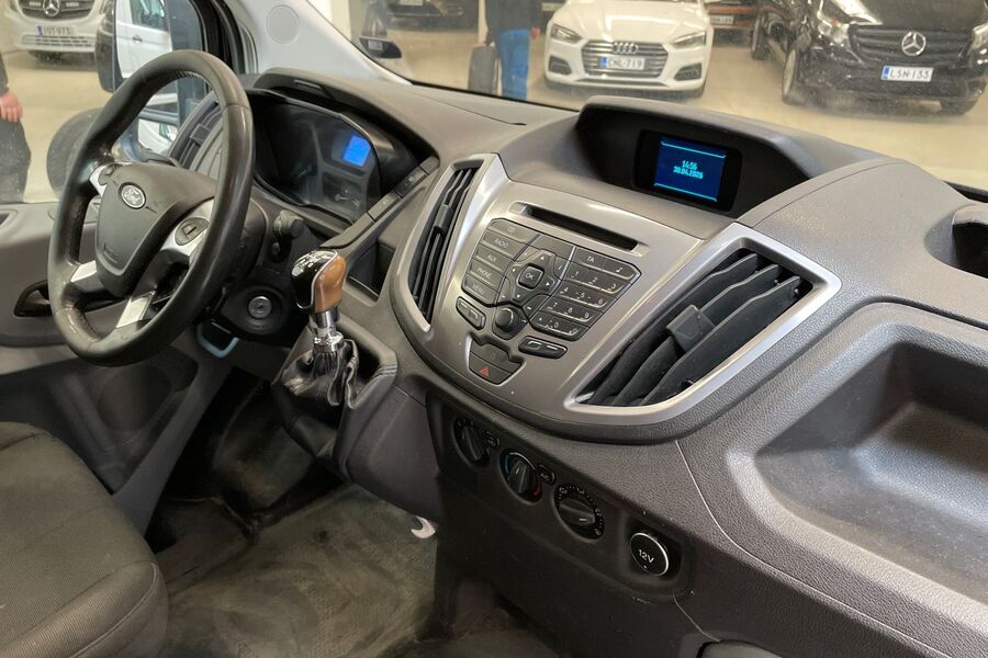 Ford Transit vaihtoauto