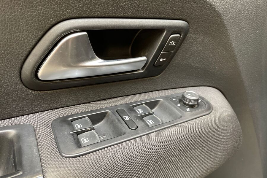 Volkswagen Amarok vaihtoauto