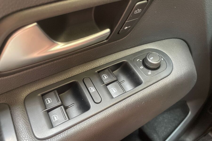 Volkswagen Amarok vaihtoauto