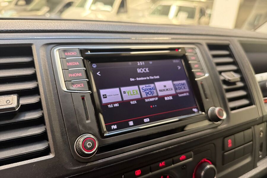 Volkswagen Transporter vaihtoauto