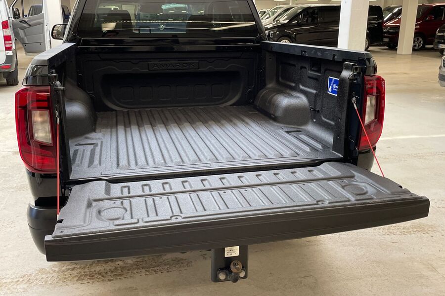 Volkswagen Amarok vaihtoauto