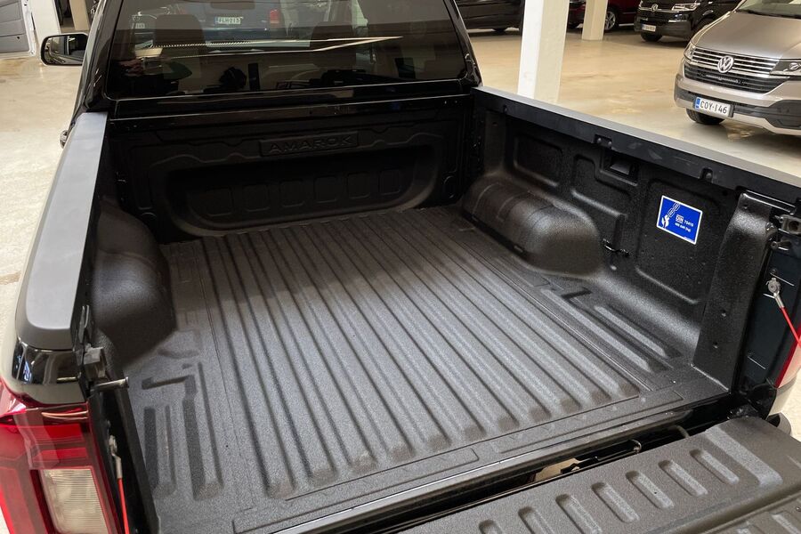 Volkswagen Amarok vaihtoauto