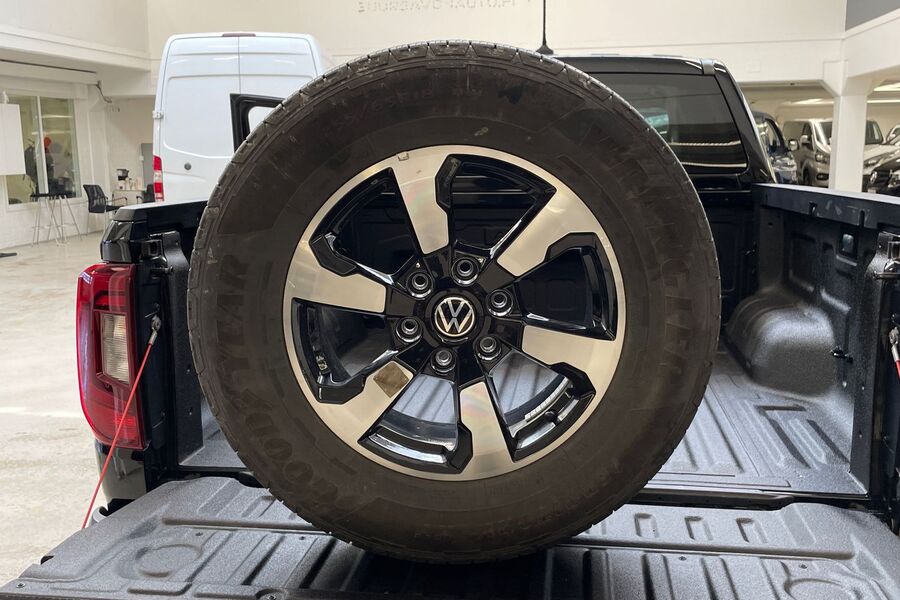 Volkswagen Amarok vaihtoauto