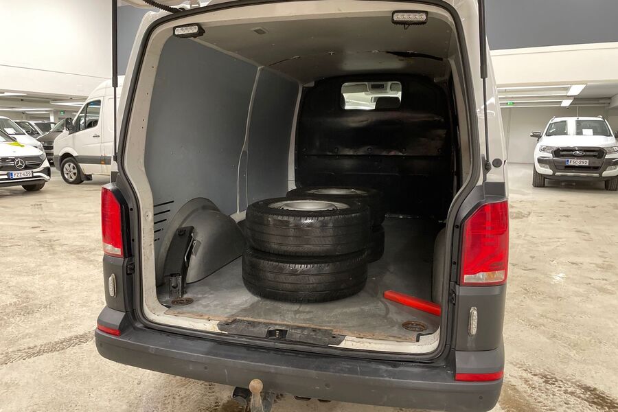 Volkswagen Transporter vaihtoauto