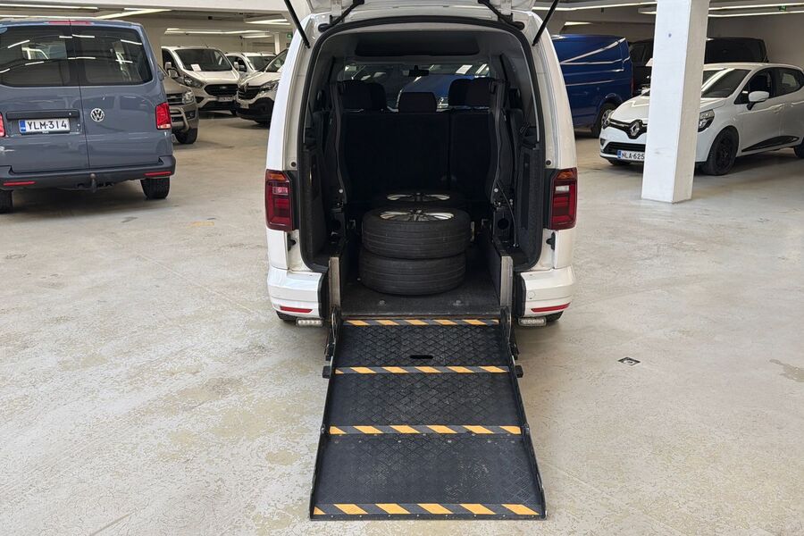 Volkswagen Caddy Maxi vaihtoauto