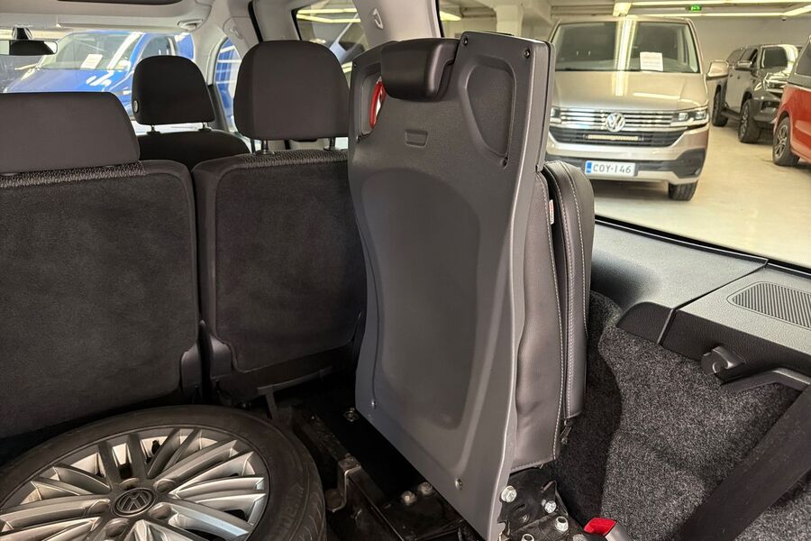 Volkswagen Caddy Maxi vaihtoauto