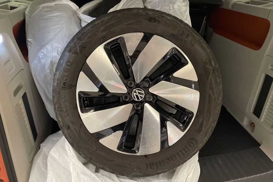 Volkswagen ID. Buzz vaihtoauto