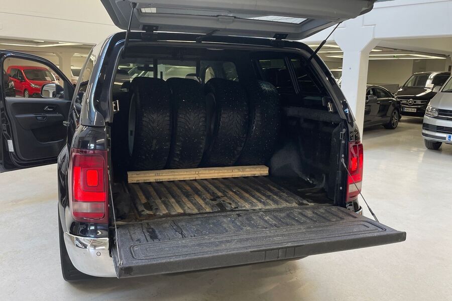 Volkswagen Amarok vaihtoauto