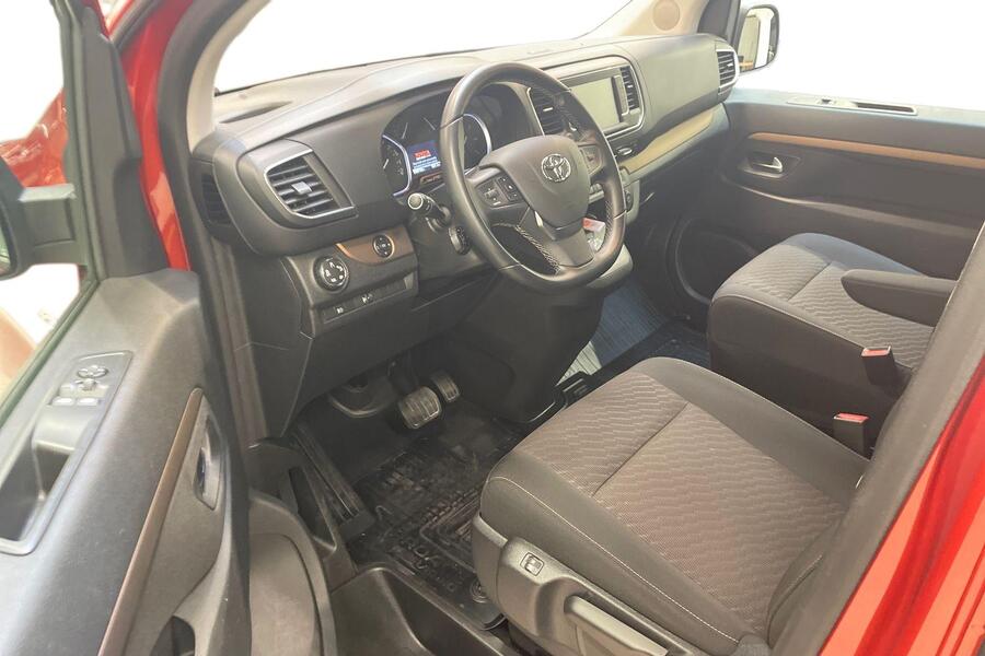 Toyota Proace Verso vaihtoauto