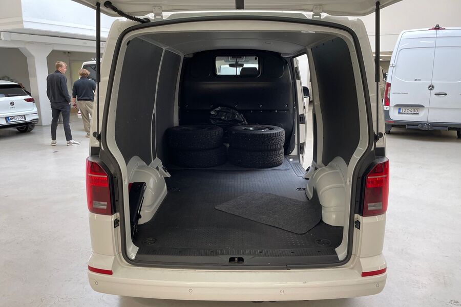 Volkswagen Transporter vaihtoauto