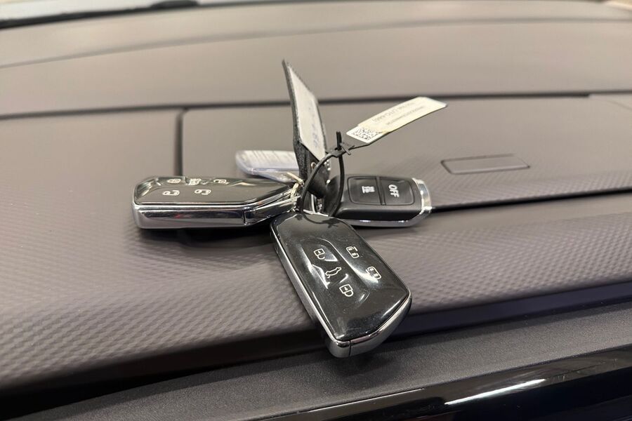 Volkswagen Multivan vaihtoauto