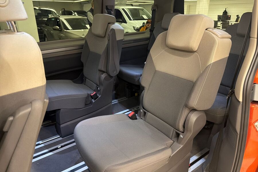 Volkswagen Multivan vaihtoauto