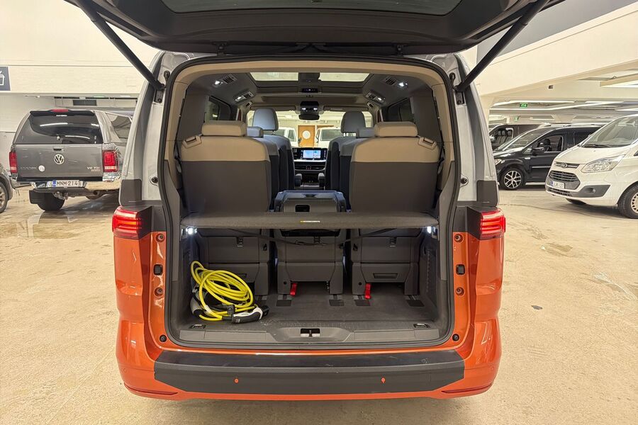 Volkswagen Multivan vaihtoauto