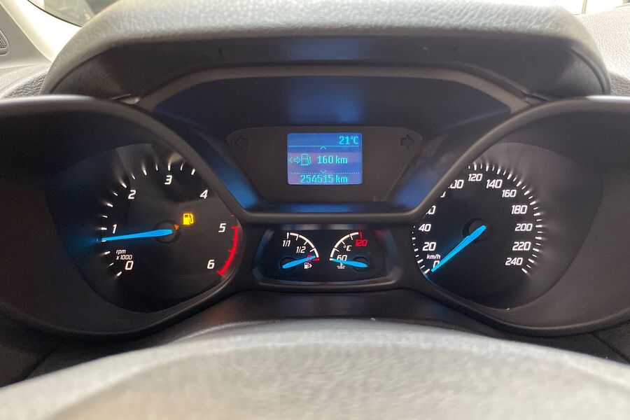 Ford Transit Connect vaihtoauto