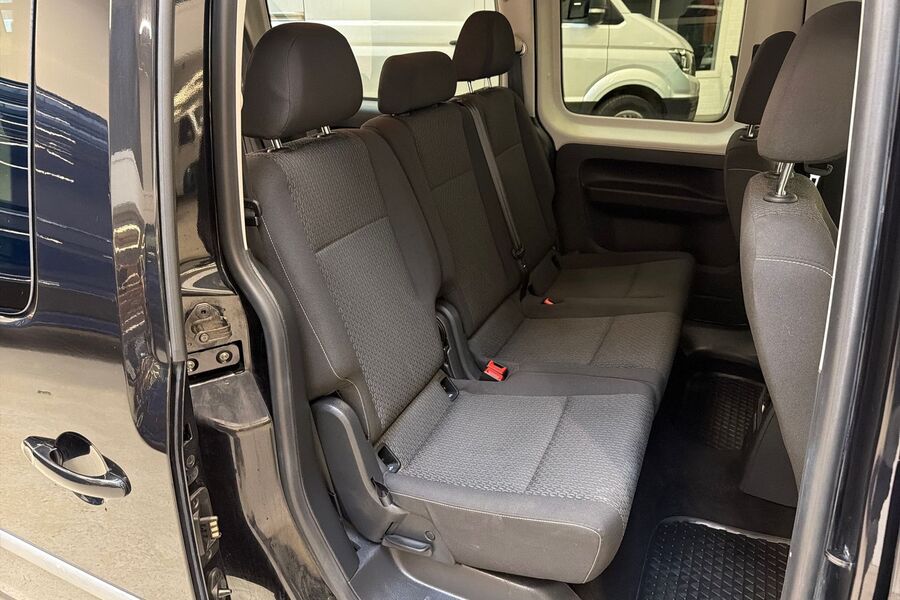 Volkswagen Caddy Maxi vaihtoauto