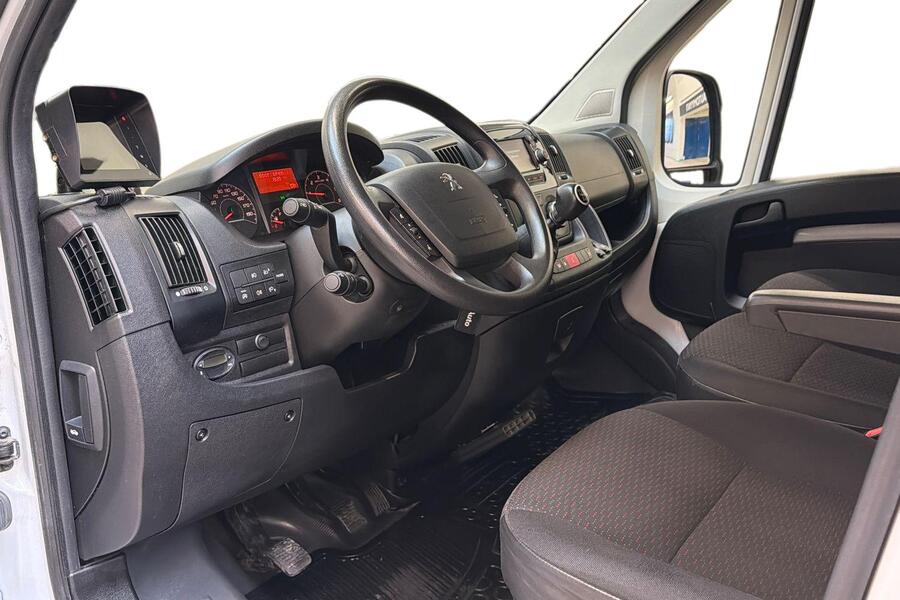 Peugeot Boxer vaihtoauto