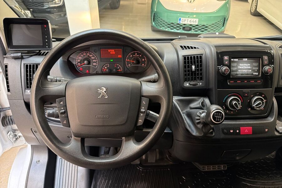 Peugeot Boxer vaihtoauto