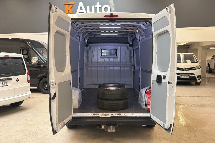 Peugeot Boxer vaihtoauto