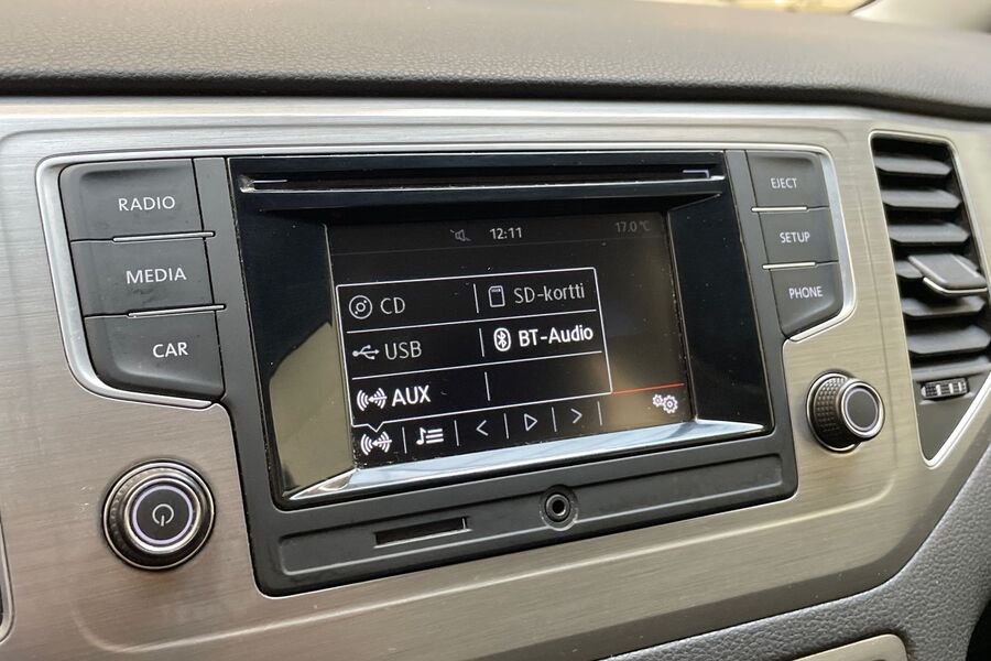 Volkswagen Golf Sportsvan vaihtoauto