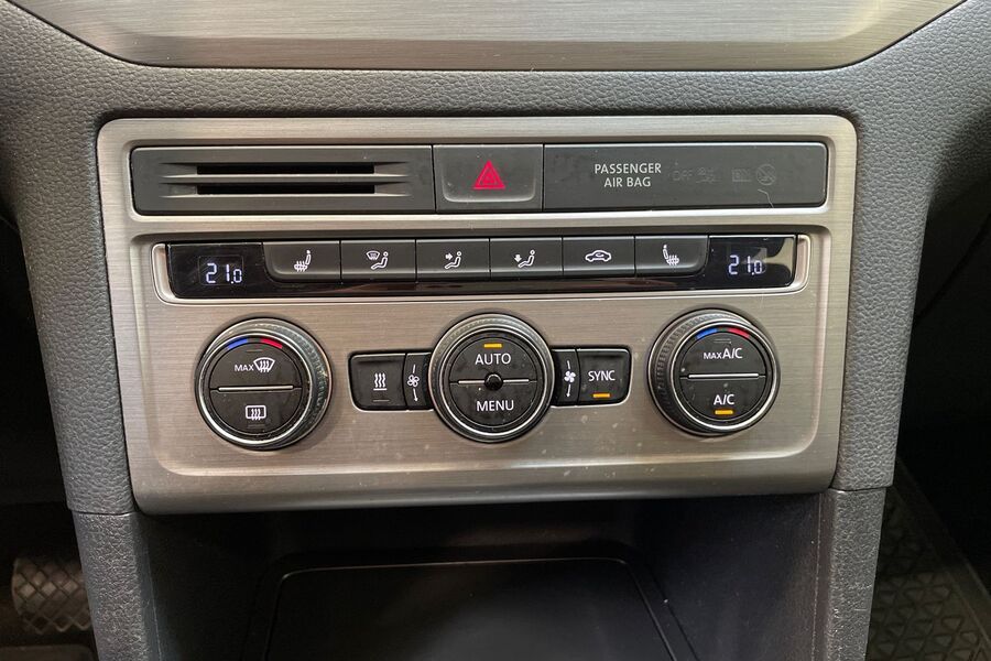 Volkswagen Golf Sportsvan vaihtoauto